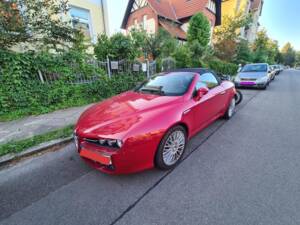 Image 1/29 of Alfa Romeo Spider 2.2 JTS (2008)