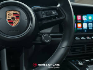 Image 21/25 of Porsche 911 Carrera T (2023)