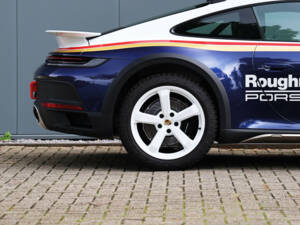 Image 4/74 of Porsche 911 Dakar (2023)