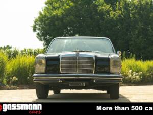 Image 2/15 of Mercedes-Benz 250 CE (1970)