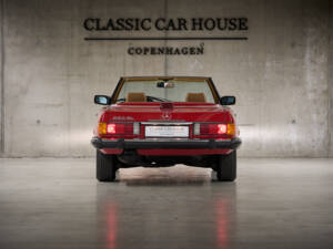 Image 11/89 of Mercedes-Benz 560 SL (1986)