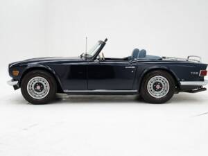 Immagine 8/15 di Triumph TR 6 (1969)