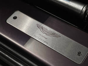 Image 18/35 de Aston Martin Vantage (2007)