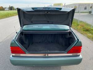 Imagen 5/22 de Mercedes-Benz 500 SE (1991)