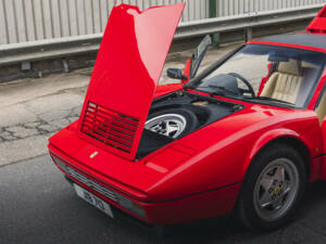 Bild 44/50 von Ferrari 328 GTS (1989)