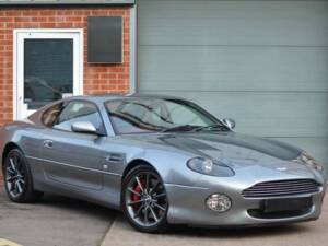 Afbeelding 38/44 van Aston Martin DB 7 Vantage (2001)