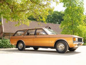 Image 11/57 of Ford Granada Turnier 2,3 (1976)