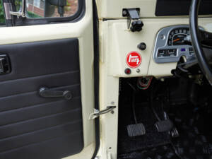 Bild 14/50 von Toyota Land Cruiser FJ 40 (1978)