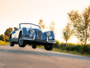 Imagen 9/18 de Jaguar XK 140 DHC (1955)