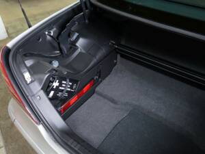 Immagine 35/50 di Mercedes-Benz SLK 32 AMG (2002)