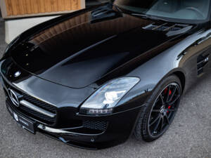 Image 12/50 of Mercedes-Benz SLS AMG GT (2014)