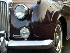 Bild 45/50 von Bentley S 1 (1958)