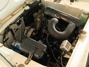 Bild 3/19 von Peugeot 404 Cabriolet (1966)
