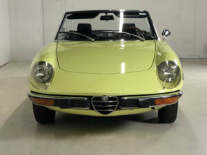 Bild 6/26 von Alfa Romeo 2000 Spider Veloce (1973)