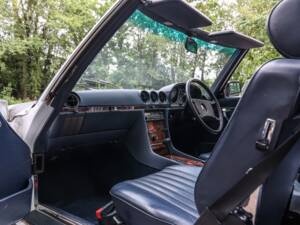 Image 4/43 of Mercedes-Benz 300 SL (1989)