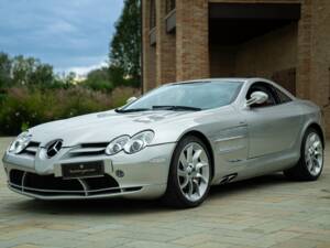 Image 1/50 of Mercedes-Benz SLR McLaren (2005)