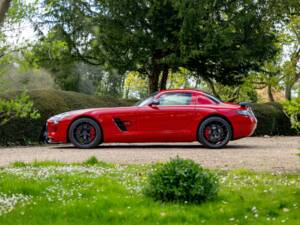 Image 11/50 of Mercedes-Benz SLS AMG GT &quot;Final Edition&quot; (2014)