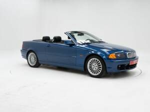 Bild 3/15 von BMW 325Ci (2001)