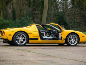 Bild 12/30 von Ford GT (2005)