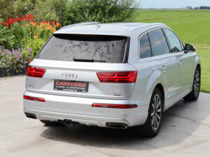 Image 2/50 of Audi Q7 3.0 TFSI (2017)
