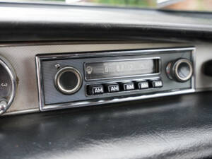 Bild 25/50 von Volvo P 1800 S (1964)