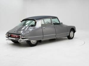 Image 2/15 of Citroën DS 23 IE (1974)