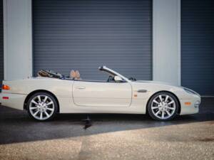 Afbeelding 6/7 van Aston Martin DB 7 Vantage Volante (2003)