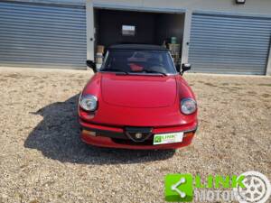 Imagen 3/10 de Alfa Romeo 2.0 Spider (1988)