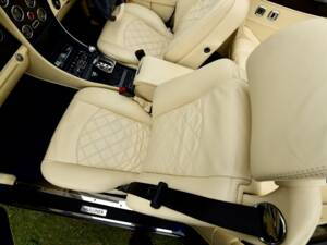 Bild 30/50 von Bentley Azure Mulliner (2003)