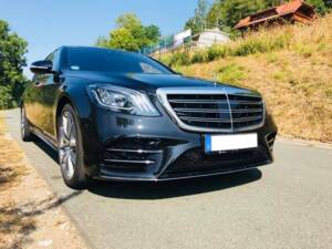 Image 3/12 of Mercedes-Benz S 560 L 4MATIC (2018)