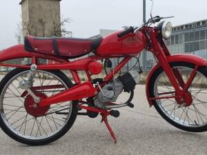 Image 7/22 of Moto Guzzi DUMMY (1960)