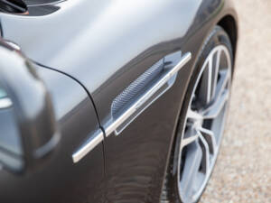 Bild 22/71 von Aston Martin DBS (2011)