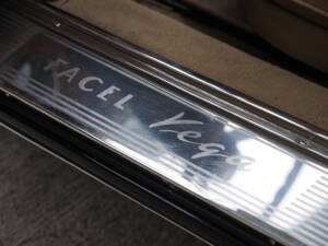 Image 13/34 of Facel Vega Facel II (1964)