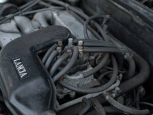 Bild 34/40 von Lancia Thema 6V (1985)