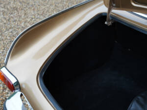 Image 50/50 of Volvo 1800 E (1972)