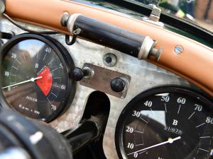 Image 30/50 of Bentley 4 1&#x2F;4 Litre (1936)