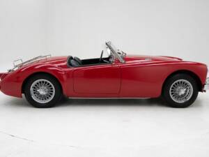 Imagen 9/15 de MG MGA 1500 (1956)