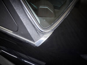 Image 36/99 of Rolls-Royce Corniche I (1979)