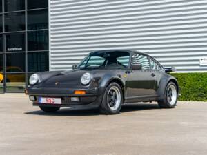 Imagen 5/33 de Porsche 911 Turbo 3.3 (1989)