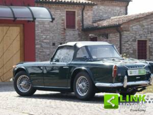 Immagine 6/10 di Triumph TR 4 (1965)