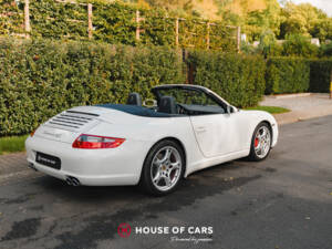 Image 6/50 of Porsche 911 Carrera 4S (2007)