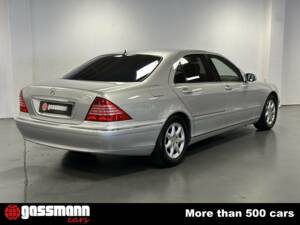 Image 8/15 of Mercedes-Benz S 500 (2002)