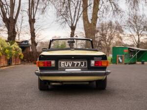 Image 23/47 de Triumph TR 6 (1971)