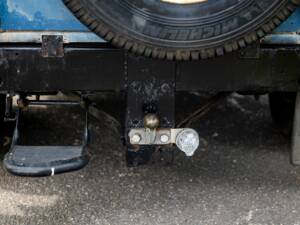 Image 20/50 of Land Rover 110 (1988)