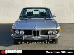 Imagen 2/15 de BMW 3,3 L (1974)