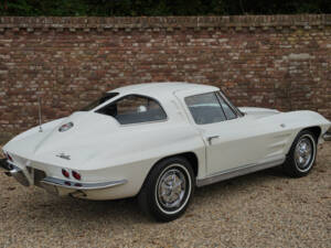 Bild 23/50 von Chevrolet Corvette Sting Ray (1963)