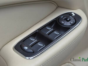 Afbeelding 17/46 van Jaguar XJ 8 3.5 (2007)
