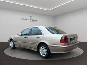 Bild 6/21 von Mercedes-Benz C 180 (2000)