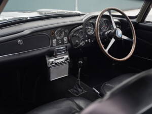 Bild 41/50 von Aston Martin DB 5 (1965)
