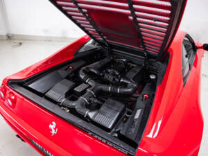 Bild 38/41 von Ferrari F 355 Berlinetta (1996)
